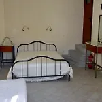Ariti *