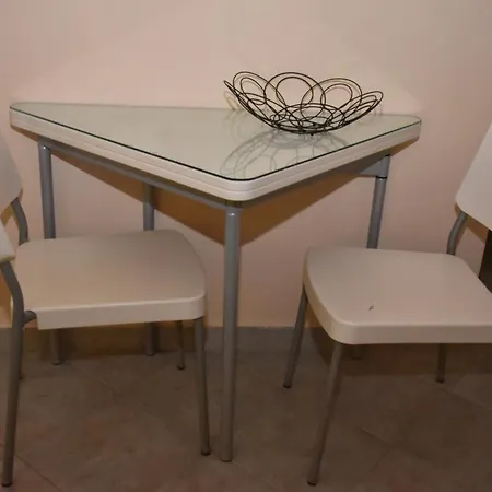 Apartament Ariti Ermupoli