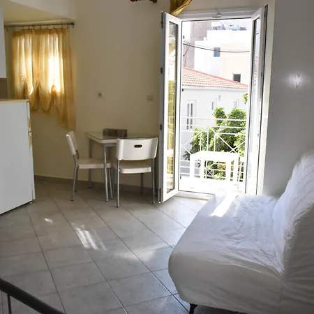 Apartament Ariti *